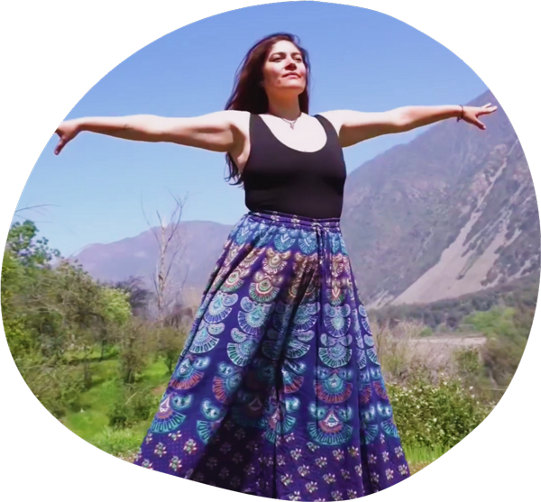 En Gym Mindful, cada movimiento describe círculos de presencia, envolviéndonos en un abrazo de atención plena y serenidad.